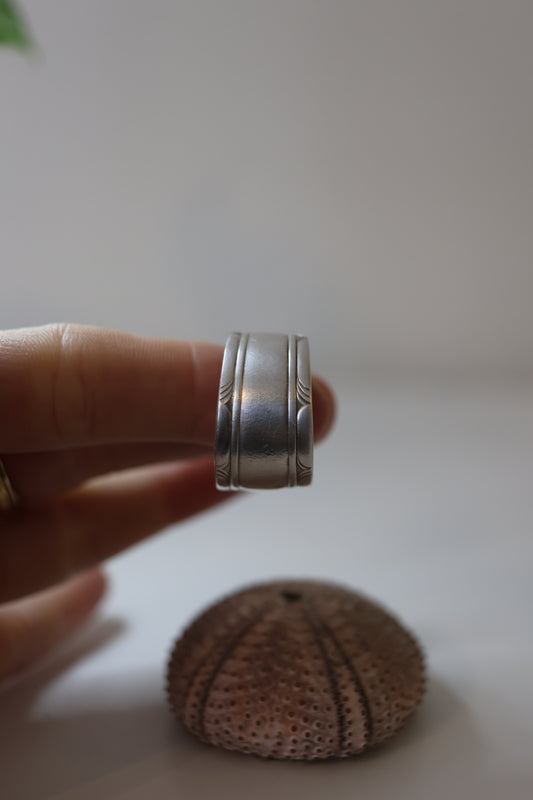 Bague cuillère "trait"